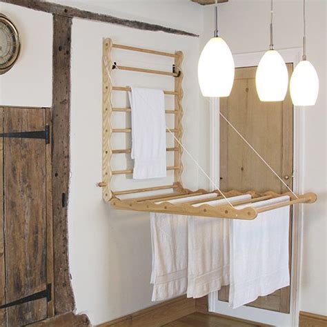 Revolutionizing Laundry: The Intriguing Japanese Approach to Clothes-Drying Bathrooms