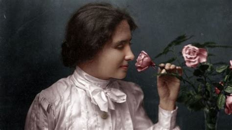 Risvegliarsi nel Buio: La Filosofia Incarnata di Helen Keller