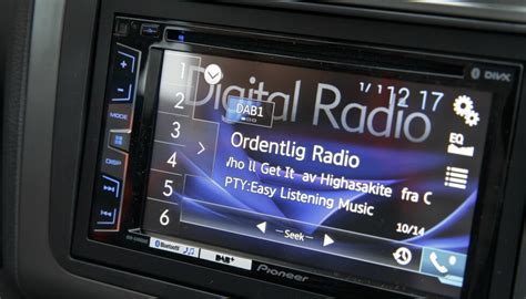 AM-radio i biler: En gammeldags teknologi eller en vital beredskabsressource?